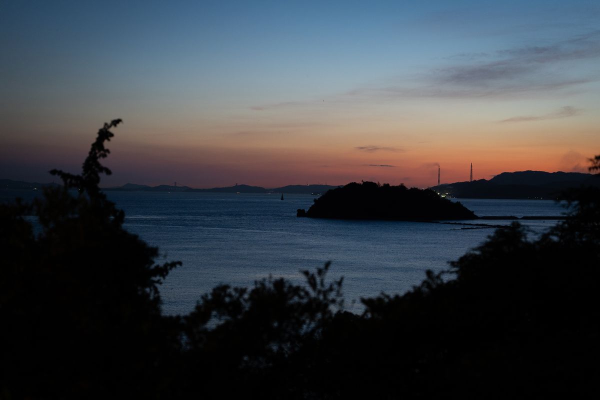 直島の夕暮れ